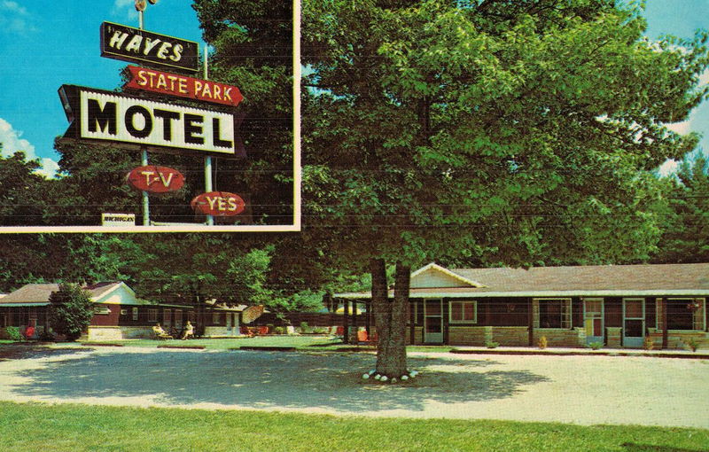 Hayes State Park Motel - Old Postcard (newer photo)
